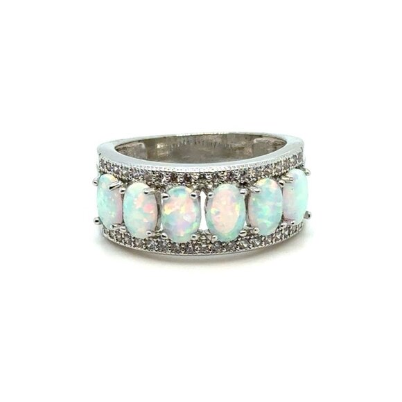 Jewelry - Silver Colored Opals Ring